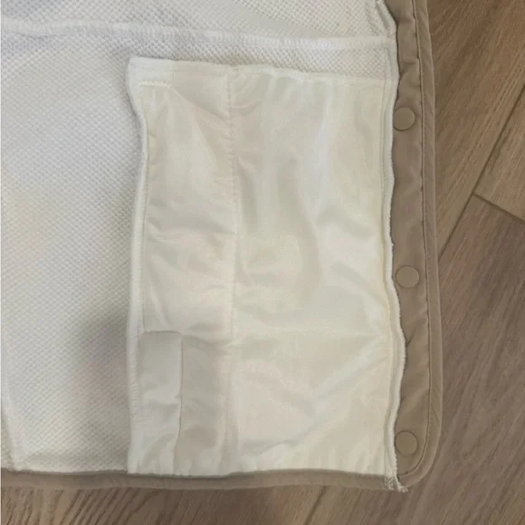 32 Degrees White and Camel Snap Front Sherpa Jacket - Picture 5 of 9